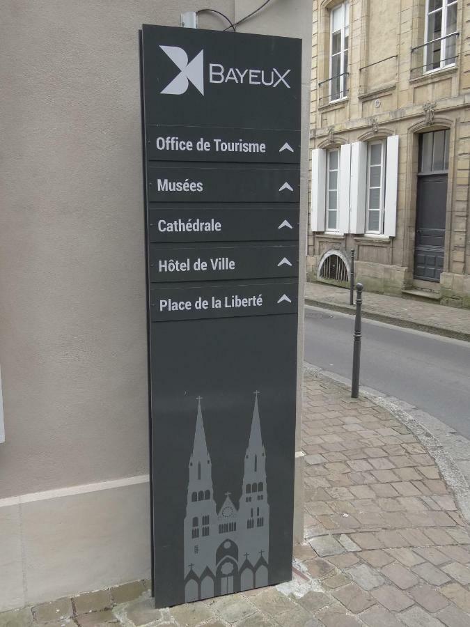 Le 4 *